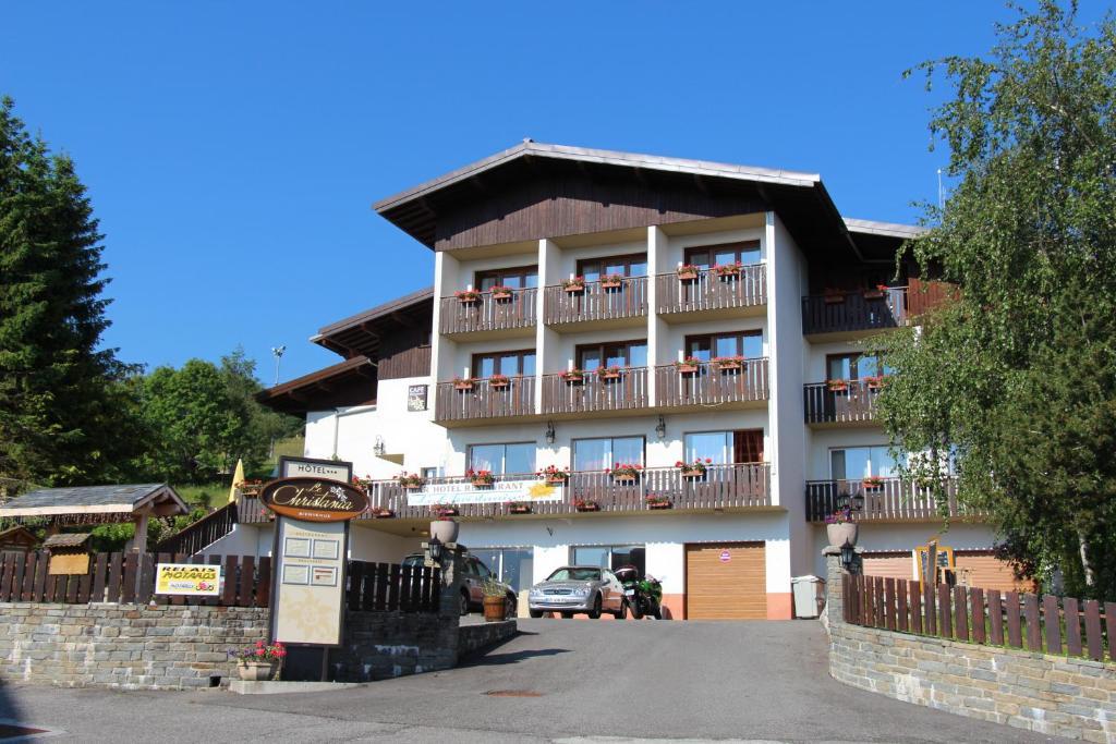 Hotel Le Christania Bellevaux Exteriör bild